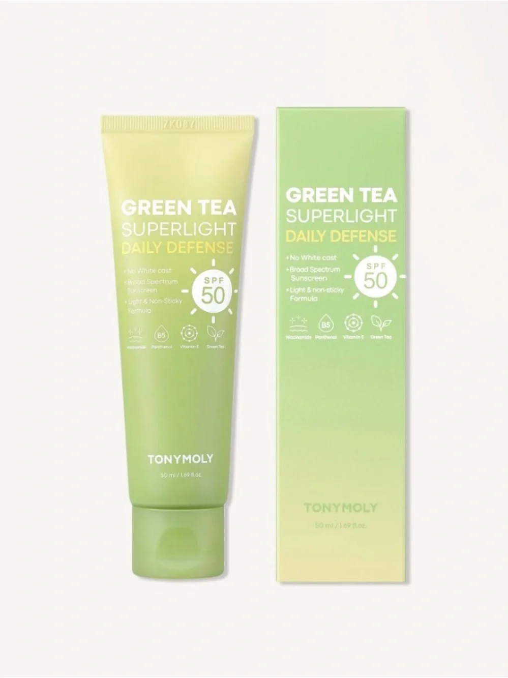 Ulta Beauty Green Tea Superlight Daily Defense SPF 50 - Light Green